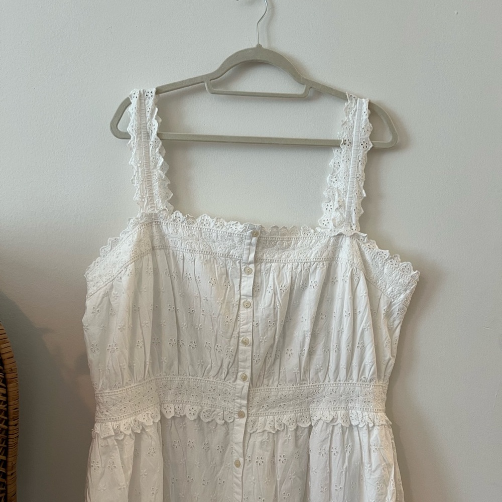 GAP x DOEN Eyelet MIDI Dress - Picture 10 of 13